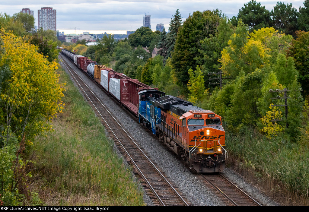 BNSF 3816